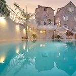 ベッド・アンド・ブレックファスト Ibella Boutique 4*