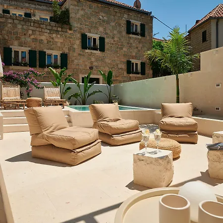 Ibella Boutique Bed & Breakfast 4*