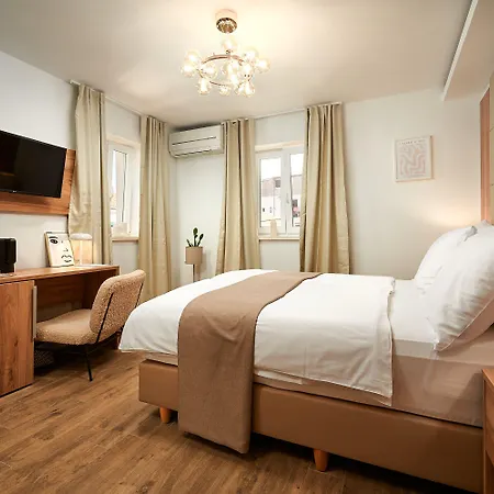 krevet i doručak Ibella Boutique 4*