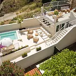 Ibella Boutique فندق مبيت وإفطار 4*