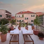 Ibella Boutique فندق مبيت وإفطار سبليت